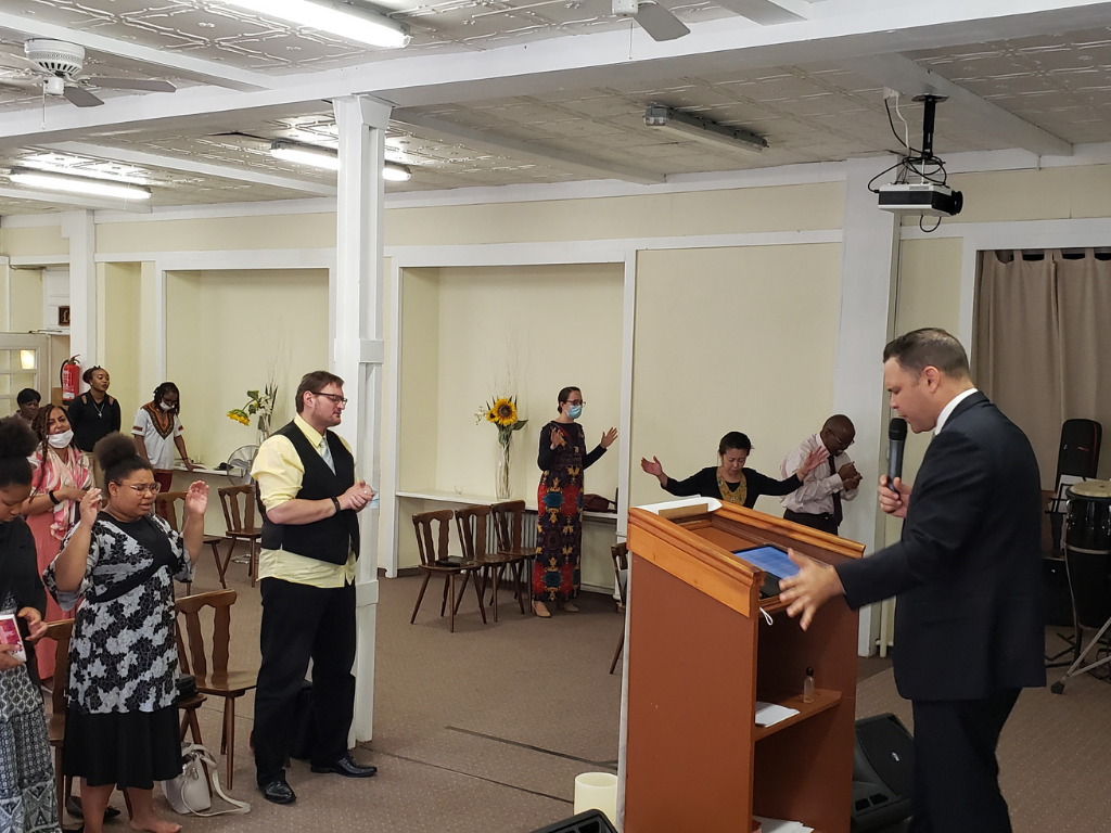 775EB6BB-2E73-494F-8D57-7998B809E15F